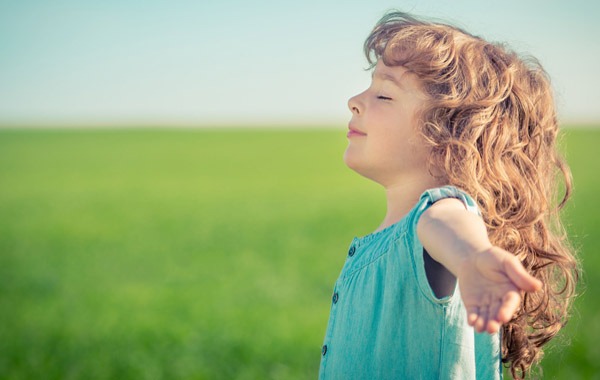 Atelier destiné aux enfants pour jouer avec leur intuition